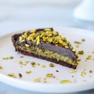Dubai Chocolate Cake Slice